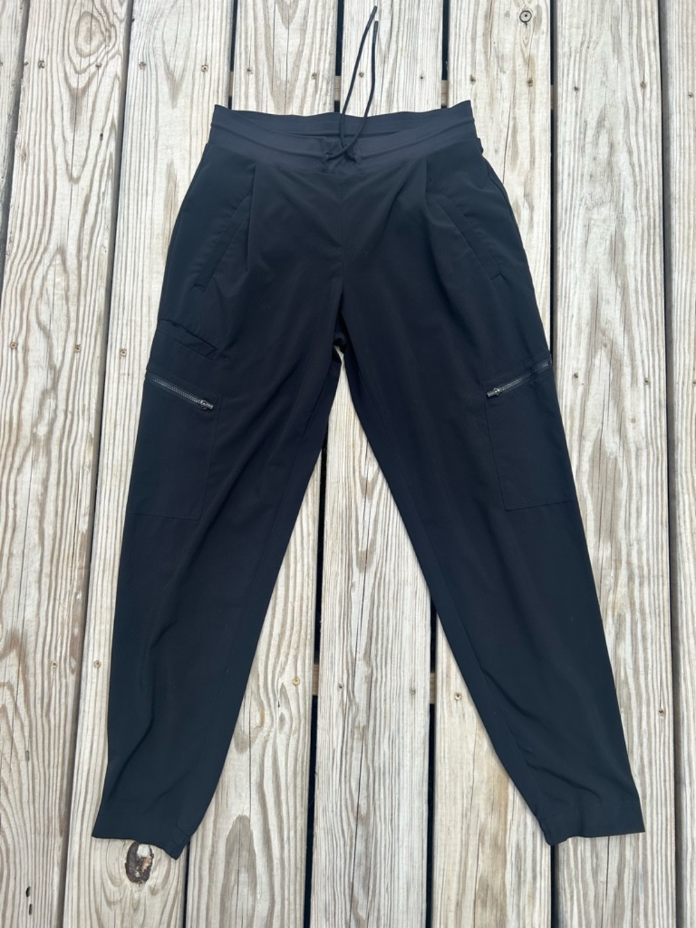 ATHLETA WOMENS‎ Venture Pant In Black ZIPPER JOGGER Sz 4 EUC 7 Pockets Travel